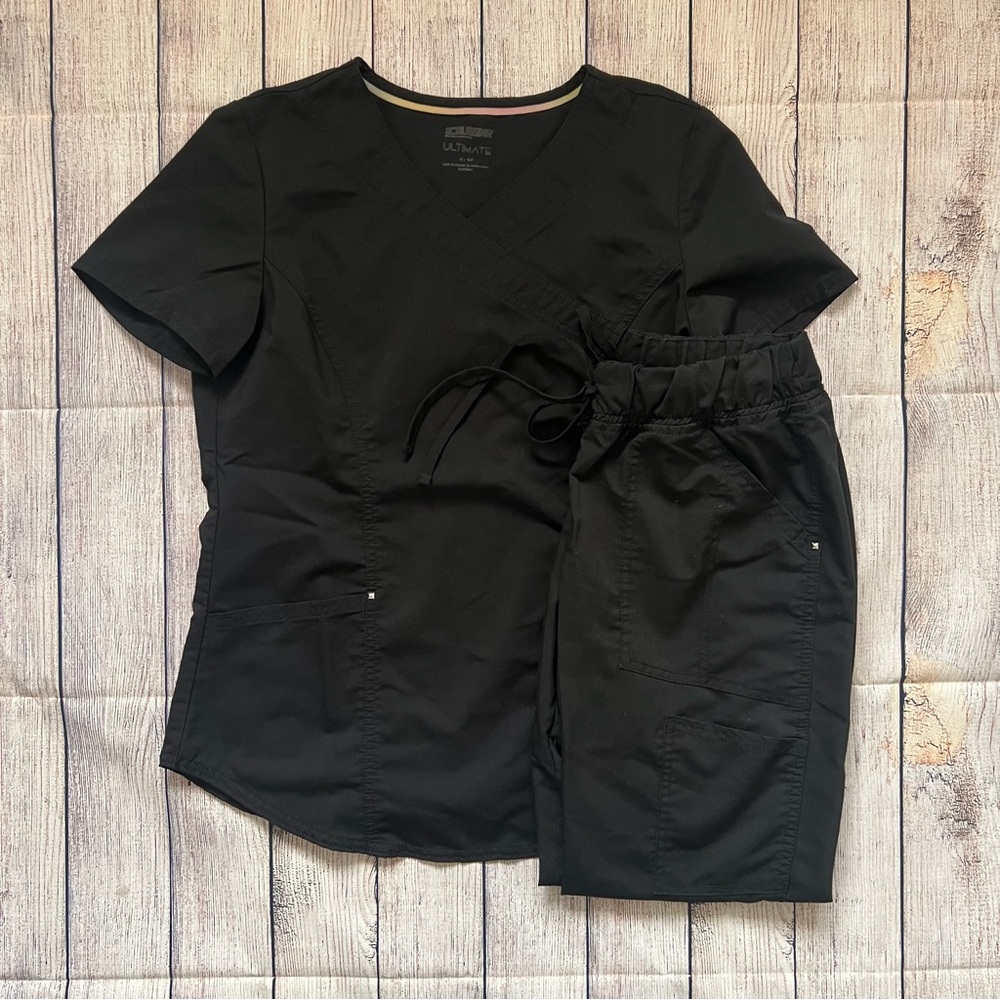 ▪️Black Scrubstar Jogger Set▪️